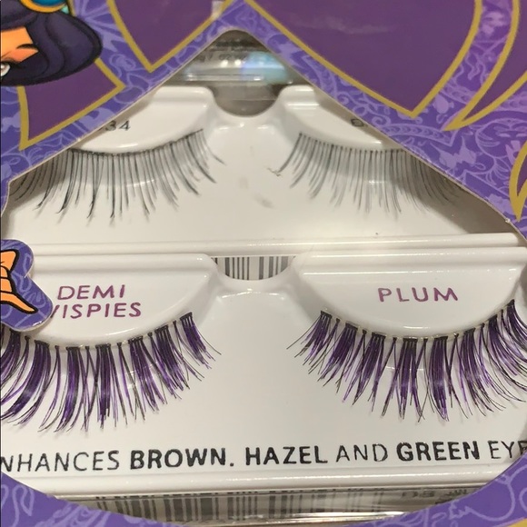 Disney Jasmine Ardell false eyelashes set - Picture 2 of 5